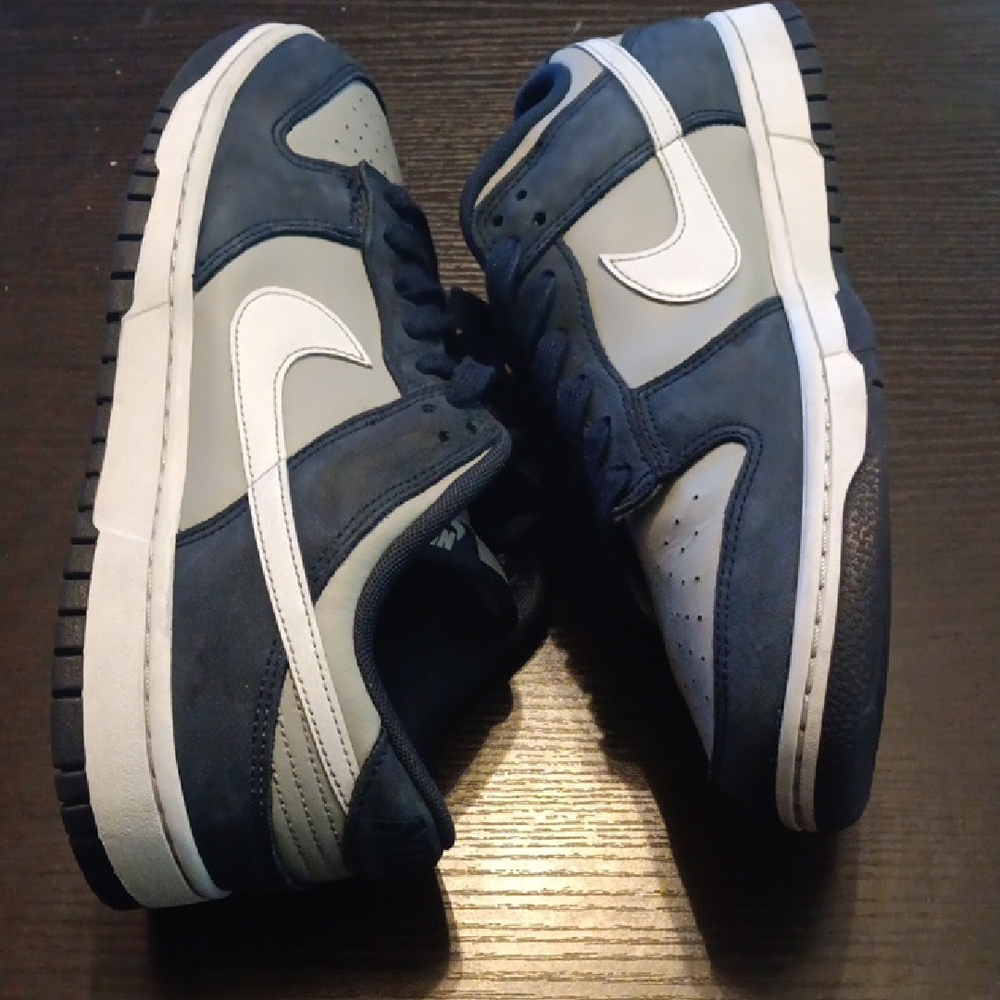 Nike Dunk Low Georgetown Suede in Navy and Gray Mens SZ 11 EUC - Picture 7 of 9